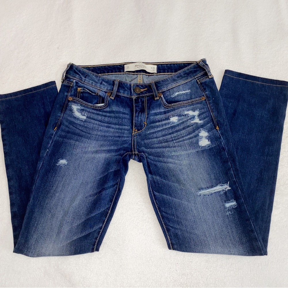 Abercrombie & Fitch Distressed Skinny Jeans